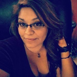 Meet your Posher, Becky